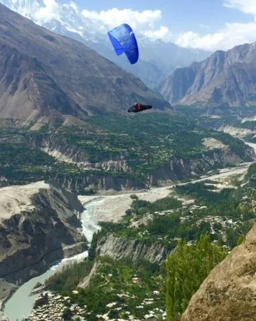 Paragliding